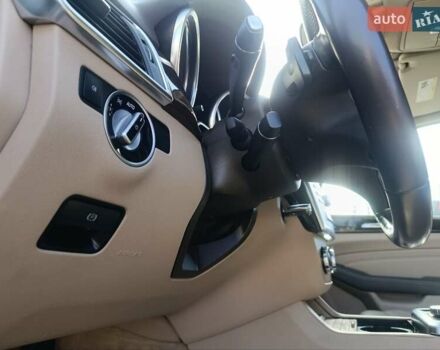 Белый Мерседес М-Класс, объемом двигателя 2.99 л и пробегом 198 тыс. км за 21800 $, фото 35 на Automoto.ua