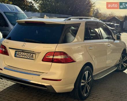 Білий Мерседес М-Клас, об'ємом двигуна 2.99 л та пробігом 261 тис. км за 20900 $, фото 4 на Automoto.ua