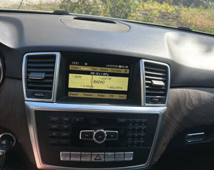 Білий Мерседес М-Клас, об'ємом двигуна 2.99 л та пробігом 201 тис. км за 27000 $, фото 8 на Automoto.ua