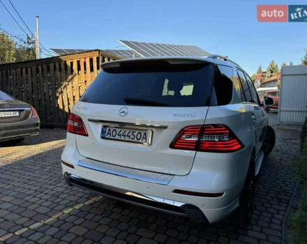 Білий Мерседес М-Клас, об'ємом двигуна 2.99 л та пробігом 261 тис. км за 20900 $, фото 57 на Automoto.ua