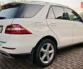 Мерседес М-Класс 2012 в Киеве на Automoto.ua Белый Мерседес М-Класс, объемом двигателя 2.14 л и пробегом 140 тыс. км за 24900 $, фото 8 на Automoto.ua