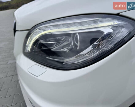 Белый Мерседес М-Класс, объемом двигателя 2.99 л и пробегом 158 тыс. км за 28000 $, фото 11 на Automoto.ua