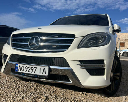 Белый Мерседес М-Класс, объемом двигателя 2.99 л и пробегом 292 тыс. км за 24700 $, фото 7 на Automoto.ua