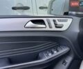 Белый Мерседес М-Класс, объемом двигателя 3.5 л и пробегом 185 тыс. км за 22500 $, фото 9 на Automoto.ua