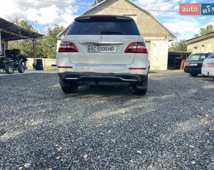 Белый Мерседес М-Класс, объемом двигателя 2.99 л и пробегом 248 тыс. км за 24500 $, фото 8 на Automoto.ua