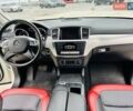 Мерседес М-Класс 2013 в Киеве на Automoto.ua Белый Мерседес М-Класс, объемом двигателя 2.99 л и пробегом 217 тыс. км за 21900 $, фото 23 на Automoto.ua
