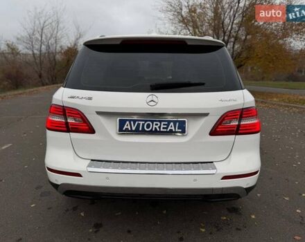 Білий Мерседес М-Клас, об'ємом двигуна 2.14 л та пробігом 261 тис. км за 21000 $, фото 27 на Automoto.ua