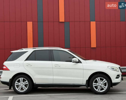 Білий Мерседес М-Клас, об'ємом двигуна 2.99 л та пробігом 217 тис. км за 20500 $, фото 5 на Automoto.ua