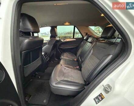 Білий Мерседес М-Клас, об'ємом двигуна 2.14 л та пробігом 261 тис. км за 21000 $, фото 33 на Automoto.ua