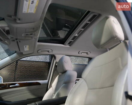 Белый Мерседес М-Класс, объемом двигателя 0 л и пробегом 167 тыс. км за 21000 $, фото 28 на Automoto.ua