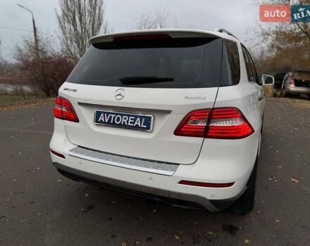 Білий Мерседес М-Клас, об'ємом двигуна 2.14 л та пробігом 261 тис. км за 21000 $, фото 26 на Automoto.ua