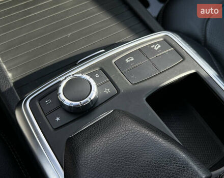 Белый Мерседес М-Класс, объемом двигателя 2.99 л и пробегом 139 тыс. км за 23300 $, фото 19 на Automoto.ua