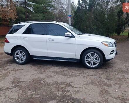 Белый Мерседес М-Класс, объемом двигателя 3 л и пробегом 228 тыс. км за 23000 $, фото 20 на Automoto.ua