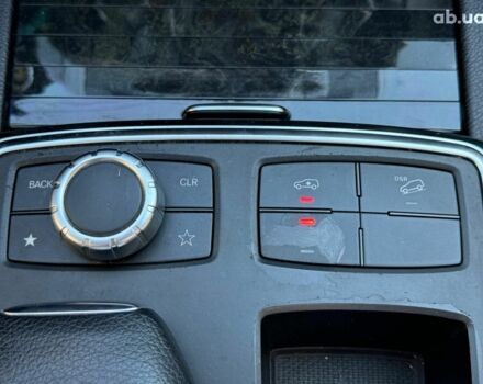 Білий Мерседес М-Клас, об'ємом двигуна 3 л та пробігом 198 тис. км за 23790 $, фото 42 на Automoto.ua