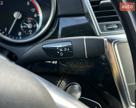 Белый Мерседес М-Класс, объемом двигателя 2.99 л и пробегом 139 тыс. км за 23300 $, фото 14 на Automoto.ua