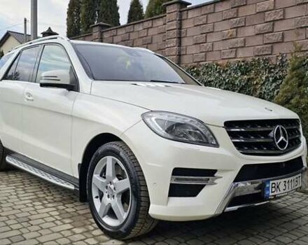 Білий Мерседес М-Клас, об'ємом двигуна 3.5 л та пробігом 135 тис. км за 22500 $, фото 5 на Automoto.ua