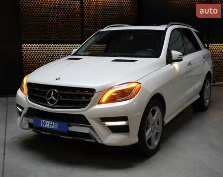 Белый Мерседес М-Класс, объемом двигателя 0 л и пробегом 167 тыс. км за 21000 $, фото 1 на Automoto.ua