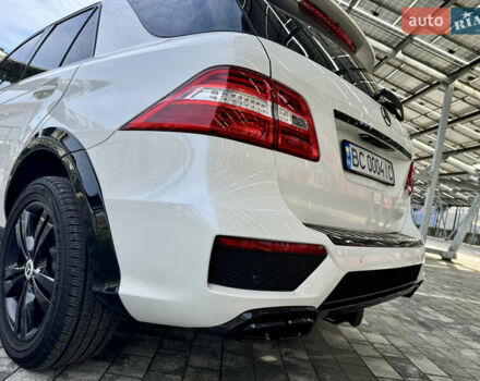 Білий Мерседес М-Клас, об'ємом двигуна 2.99 л та пробігом 199 тис. км за 27900 $, фото 37 на Automoto.ua