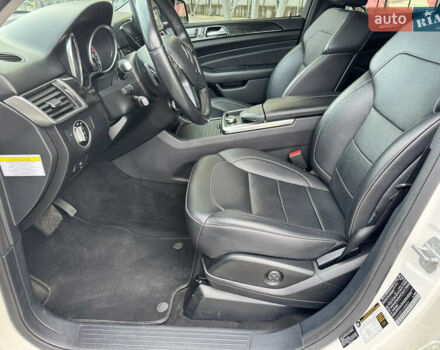 Білий Мерседес М-Клас, об'ємом двигуна 2.99 л та пробігом 199 тис. км за 27900 $, фото 54 на Automoto.ua