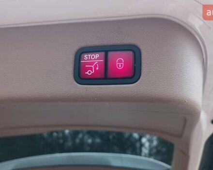 Белый Мерседес М-Класс, объемом двигателя 3 л и пробегом 228 тыс. км за 23000 $, фото 43 на Automoto.ua