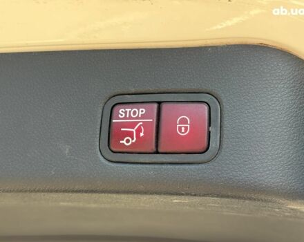 Білий Мерседес М-Клас, об'ємом двигуна 3 л та пробігом 198 тис. км за 23790 $, фото 27 на Automoto.ua