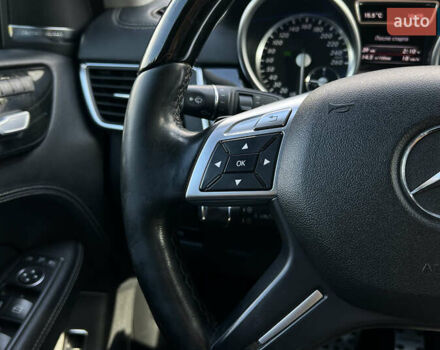 Белый Мерседес М-Класс, объемом двигателя 2.99 л и пробегом 139 тыс. км за 23300 $, фото 12 на Automoto.ua