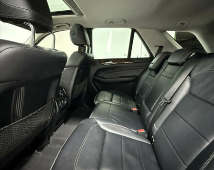 Белый Мерседес М-Класс, объемом двигателя 2.99 л и пробегом 160 тыс. км за 19900 $, фото 36 на Automoto.ua