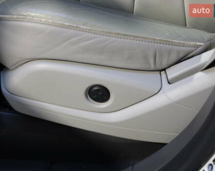 Белый Мерседес М-Класс, объемом двигателя 0 л и пробегом 167 тыс. км за 21000 $, фото 18 на Automoto.ua