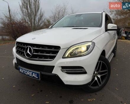 Білий Мерседес М-Клас, об'ємом двигуна 2.14 л та пробігом 261 тис. км за 21000 $, фото 12 на Automoto.ua