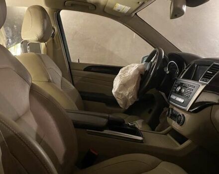 Білий Мерседес М-Клас, об'ємом двигуна 3 л та пробігом 152 тис. км за 13900 $, фото 2 на Automoto.ua