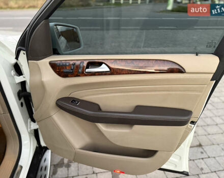 Мерседес М-Класс 2013 в Снятине на Automoto.ua Белый Мерседес М-Класс, объемом двигателя 2.14 л и пробегом 247 тыс. км за 19500 $, фото 14 на Automoto.ua