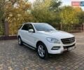 Мерседес М-Класс 2013 в Ровно на Automoto.ua Белый Мерседес М-Класс, объемом двигателя 2.99 л и пробегом 216 тыс. км за 19700 $, фото 15 на Automoto.ua