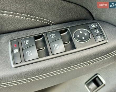 Білий Мерседес М-Клас, об'ємом двигуна 2.99 л та пробігом 199 тис. км за 27900 $, фото 68 на Automoto.ua