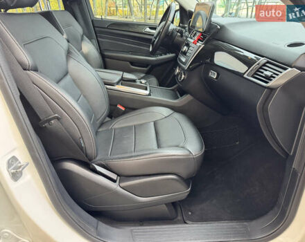 Білий Мерседес М-Клас, об'ємом двигуна 2.99 л та пробігом 199 тис. км за 27900 $, фото 88 на Automoto.ua