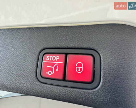 Білий Мерседес М-Клас, об'ємом двигуна 2.99 л та пробігом 199 тис. км за 27900 $, фото 100 на Automoto.ua