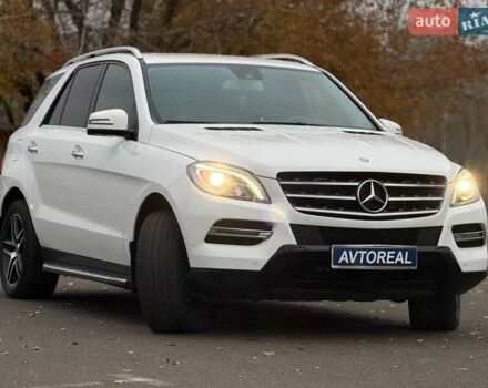 Білий Мерседес М-Клас, об'ємом двигуна 2.14 л та пробігом 261 тис. км за 21000 $, фото 3 на Automoto.ua