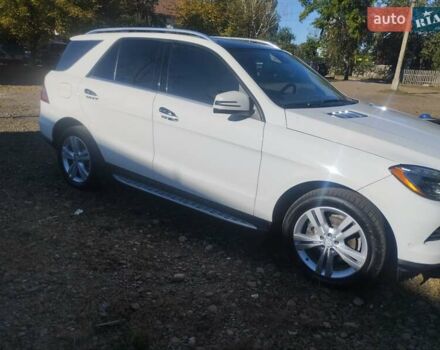 Белый Мерседес М-Класс, объемом двигателя 2.99 л и пробегом 220 тыс. км за 20650 $, фото 7 на Automoto.ua