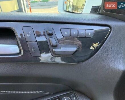 Белый Мерседес М-Класс, объемом двигателя 2.99 л и пробегом 247 тыс. км за 19999 $, фото 9 на Automoto.ua