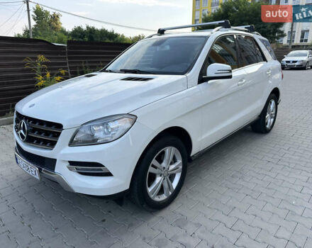 Білий Мерседес М-Клас, об'ємом двигуна 2.99 л та пробігом 310 тис. км за 18999 $, фото 1 на Automoto.ua