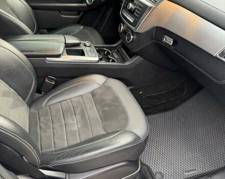 Білий Мерседес М-Клас, об'ємом двигуна 2.99 л та пробігом 244 тис. км за 21500 $, фото 15 на Automoto.ua