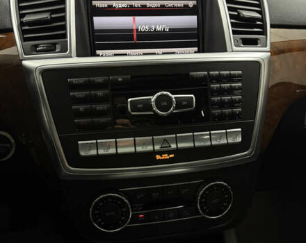 Белый Мерседес М-Класс, объемом двигателя 2.99 л и пробегом 160 тыс. км за 19900 $, фото 25 на Automoto.ua