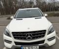 Білий Мерседес М-Клас, об'ємом двигуна 2.99 л та пробігом 244 тис. км за 21500 $, фото 2 на Automoto.ua