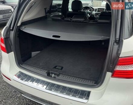 Білий Мерседес М-Клас, об'ємом двигуна 2.14 л та пробігом 246 тис. км за 20900 $, фото 22 на Automoto.ua