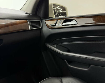 Белый Мерседес М-Класс, объемом двигателя 2.99 л и пробегом 160 тыс. км за 19900 $, фото 32 на Automoto.ua