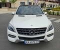 Білий Мерседес М-Клас, об'ємом двигуна 2.99 л та пробігом 212 тис. км за 24000 $, фото 1 на Automoto.ua