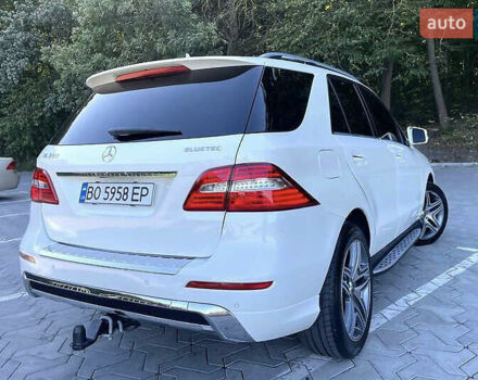 Білий Мерседес М-Клас, об'ємом двигуна 2.99 л та пробігом 242 тис. км за 23700 $, фото 22 на Automoto.ua