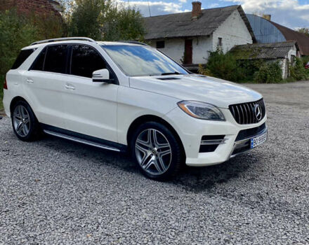 Білий Мерседес М-Клас, об'ємом двигуна 2.99 л та пробігом 242 тис. км за 23700 $, фото 1 на Automoto.ua