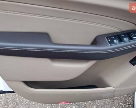 Белый Мерседес М-Класс, объемом двигателя 3 л и пробегом 228 тыс. км за 23000 $, фото 39 на Automoto.ua