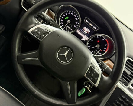 Белый Мерседес М-Класс, объемом двигателя 2.99 л и пробегом 160 тыс. км за 19900 $, фото 24 на Automoto.ua