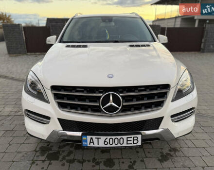 Мерседес М-Класс 2013 в Снятине на Automoto.ua Белый Мерседес М-Класс, объемом двигателя 2.14 л и пробегом 247 тыс. км за 19500 $, фото 2 на Automoto.ua